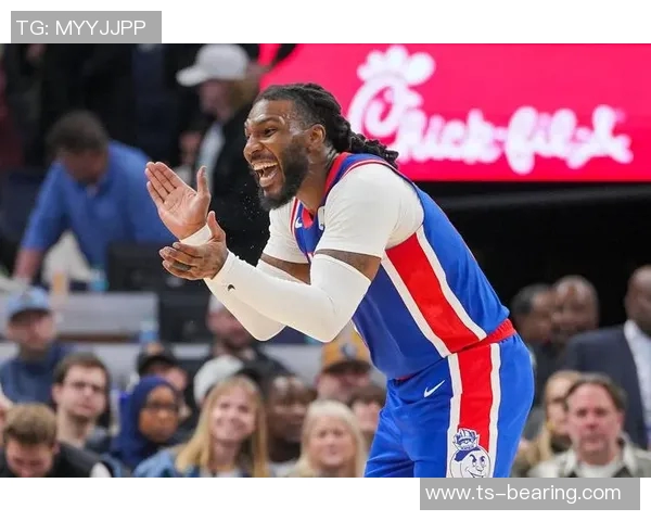 足球明星克劳德的传奇旅程与辉煌成就揭秘